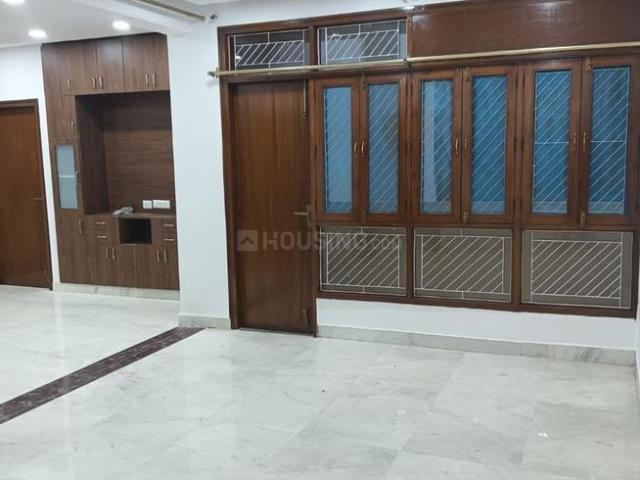 3 BHK Apartment in Sector 7 Dwarka for rent New Delhi. The reference number is 20990480
