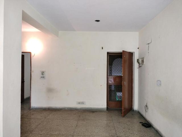 3 BHK Apartment in Sector 7 Dwarka for resale New Delhi. The reference number is 14835857