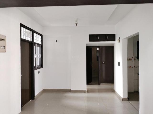 3 BHK Apartment in Sector 7 Dwarka for resale New Delhi. The reference number is 19282811
