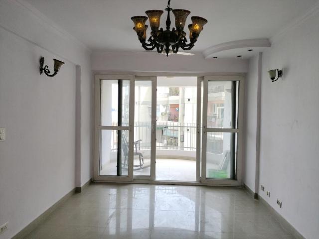 3 BHK Apartment in Sector 7 Dwarka for resale New Delhi. The reference number is 19968571