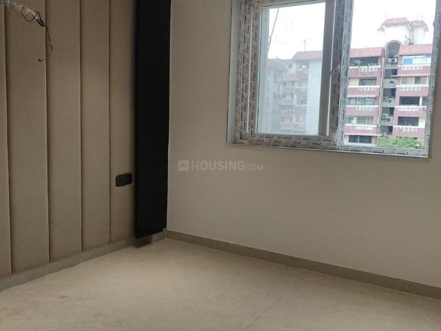 3 BHK Apartment in Sector 7 Dwarka for resale New Delhi. The reference number is 20233158