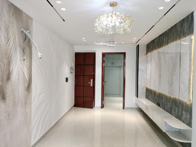 3 BHK Apartment in Sector 7 Dwarka for resale New Delhi. The reference number is 20351932