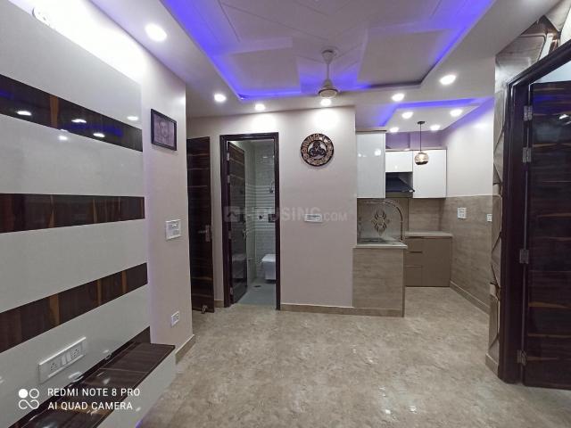 3 BHK Apartment in Sector 7 Dwarka for resale New Delhi. The reference number is 20726925