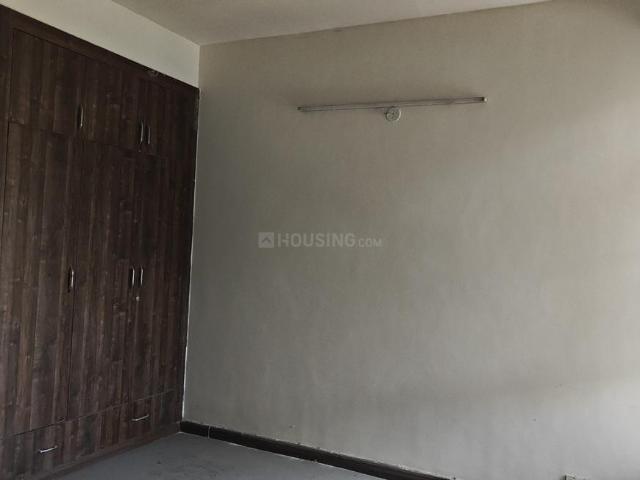 3 BHK Apartment in Sector 84 for rent Faridabad. The reference number is 19812396