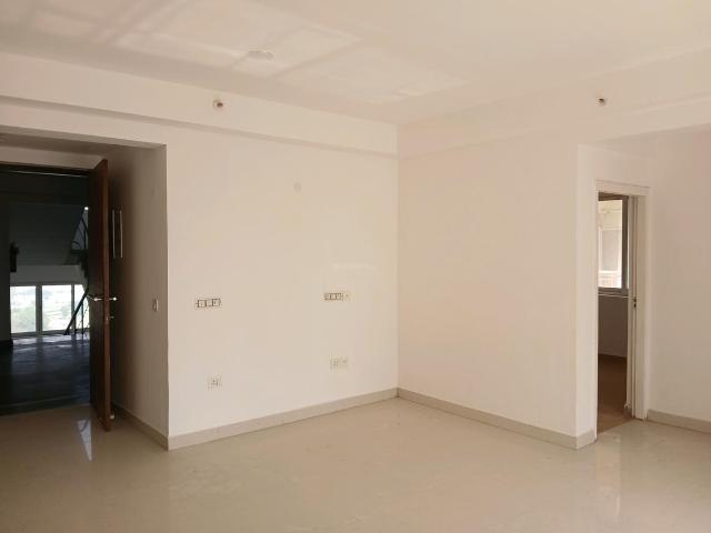 3 BHK Apartment in Sector 84 for resale Gurgaon. The reference number is 19985595