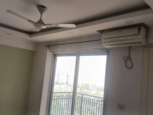 3 BHK Apartment in Sector 84 for resale Gurgaon. The reference number is 20375097