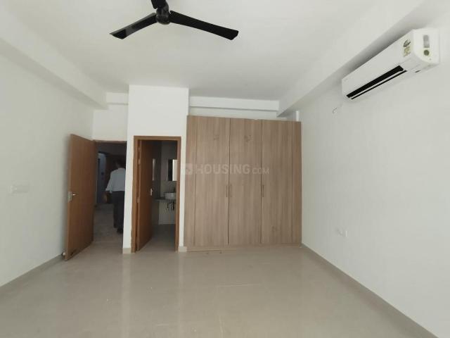 3 BHK Apartment in Sector 84 for resale Gurgaon. The reference number is 20406867