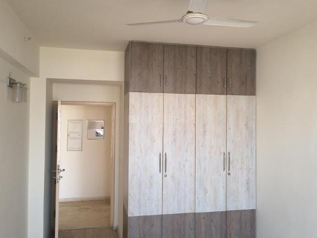 3 BHK Apartment in Sector 86 for rent Gurgaon. The reference number is 20401188