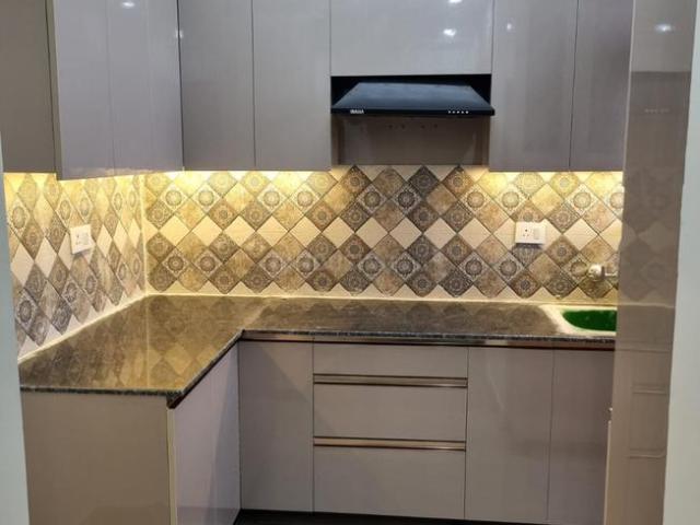 3 BHK Apartment in Sector 86 for resale Gurgaon. The reference number is 19187636