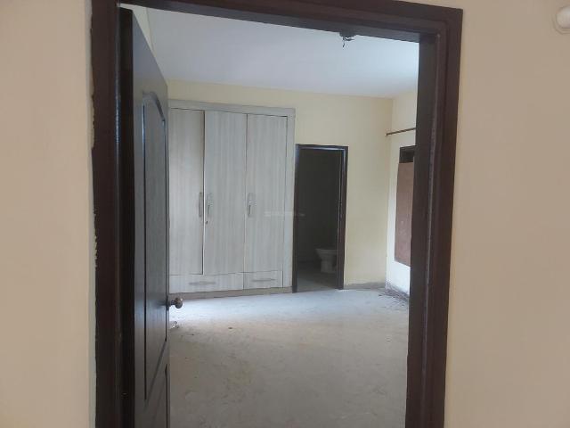 3 BHK Apartment in Sector 88 for rent Faridabad. The reference number is 20336870