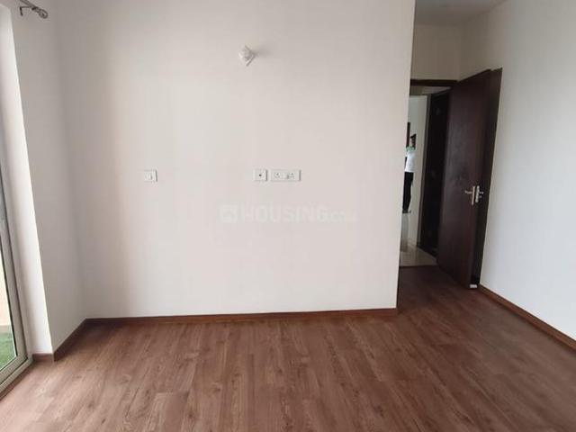 3 BHK Apartment in Sector 88A for resale Gurgaon. The reference number is 20113078