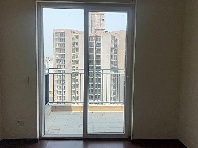 3 BHK Apartment in Sector 89 for rent Gurgaon. The reference number is 19835503