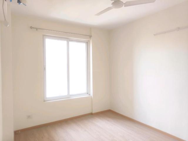 3 BHK Apartment in Sector 89 for resale Gurgaon. The reference number is 20383805