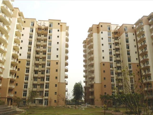 3 BHK Apartment in Sector 89 for resale Gurgaon. The reference number is 20452563