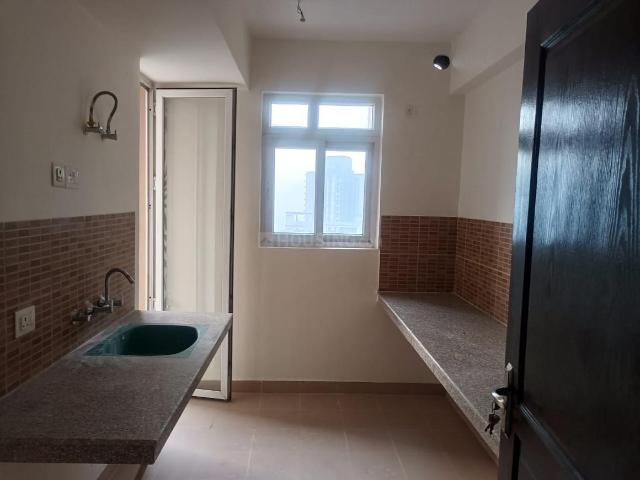3 BHK Apartment in Sector 89 for resale Gurgaon. The reference number is 19136995
