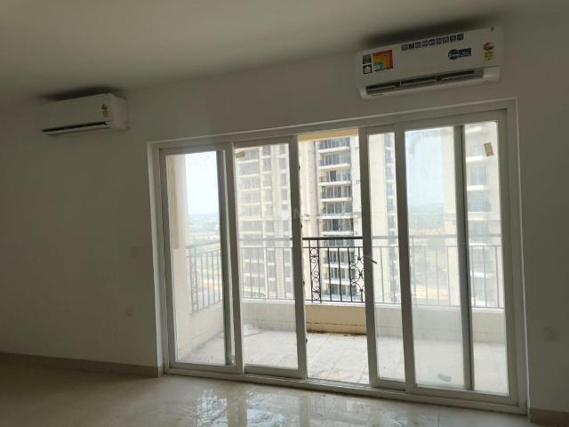 3 BHK Apartment in Sector 89A for resale Gurgaon. The reference number is 20112386
