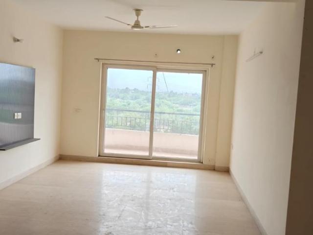 3 BHK Apartment in Sector 80 for rent Faridabad. The reference number is 20500838