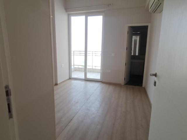 3 BHK Apartment in Sector 81 for rent Gurgaon. The reference number is 20445053