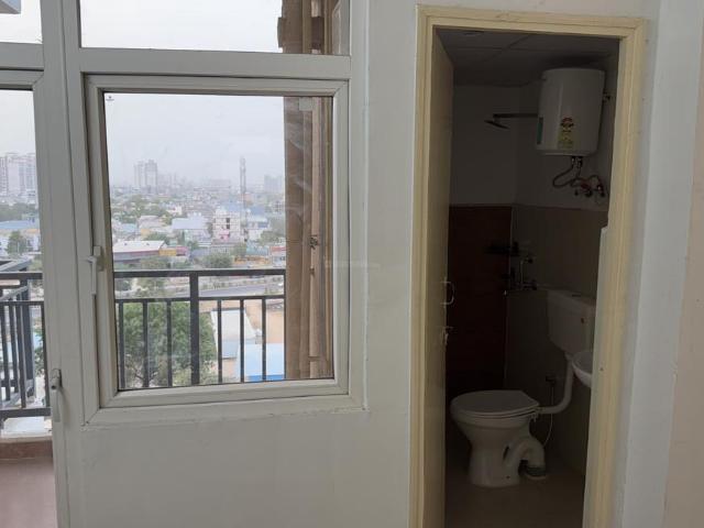 3 BHK Apartment in Sector 81 for rent Gurgaon. The reference number is 20169255