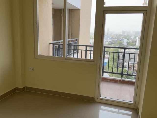 3 BHK Apartment in Sector 81 for rent Gurgaon. The reference number is 20303977