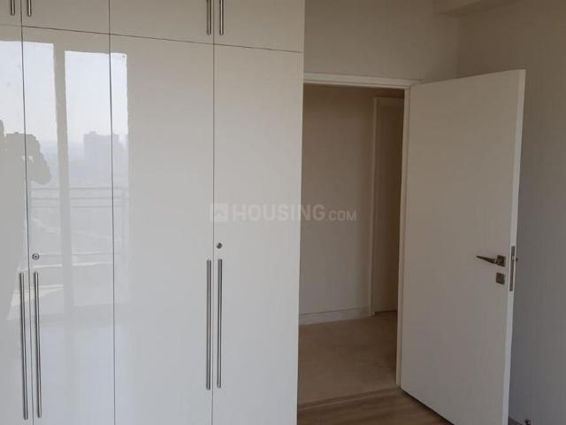 3 BHK Apartment in Sector 81 for resale Gurgaon. The reference number is 18709110