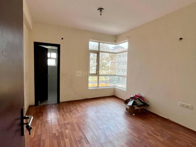 3 BHK Apartment in Sector 82 for rent Faridabad. The reference number is 20376754