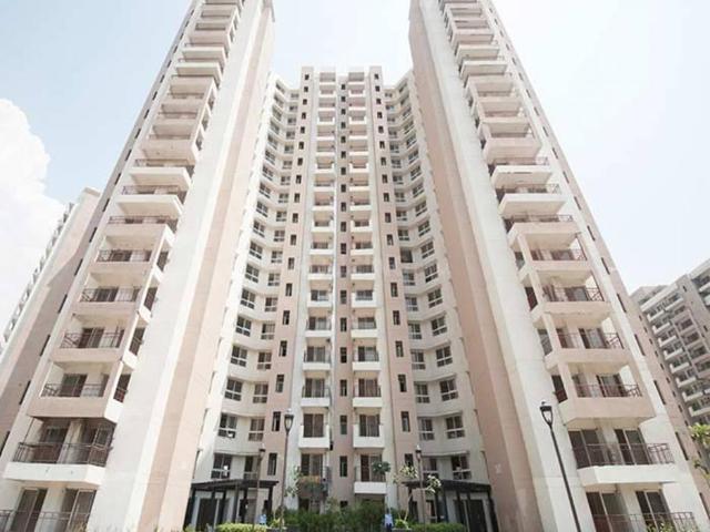 3 BHK Apartment in Sector 82 for resale Gurgaon. The reference number is 19682710