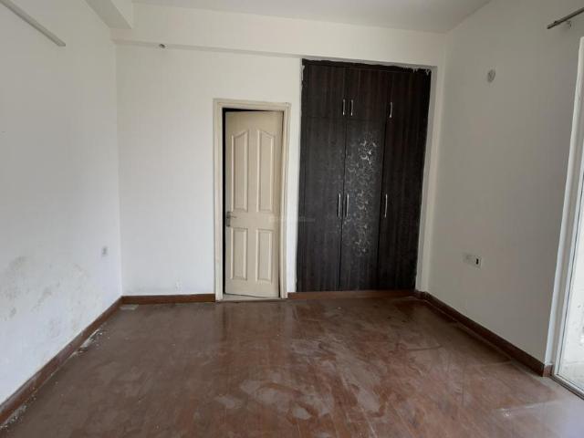 3 BHK Apartment in Sector 82 for resale Gurgaon. The reference number is 20214047