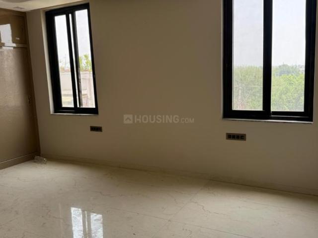 3 BHK Apartment in Sector 82 for resale Faridabad. The reference number is 20590811