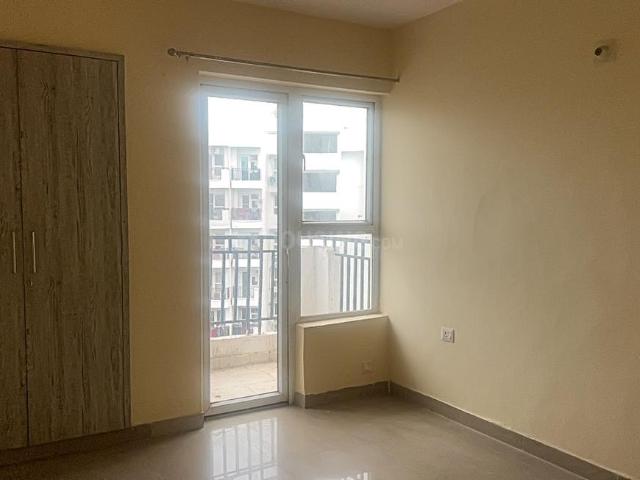 3 BHK Apartment in Sector 83 for rent Gurgaon. The reference number is 18541666