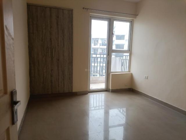 3 BHK Apartment in Sector 83 for resale Gurgaon. The reference number is 19162658