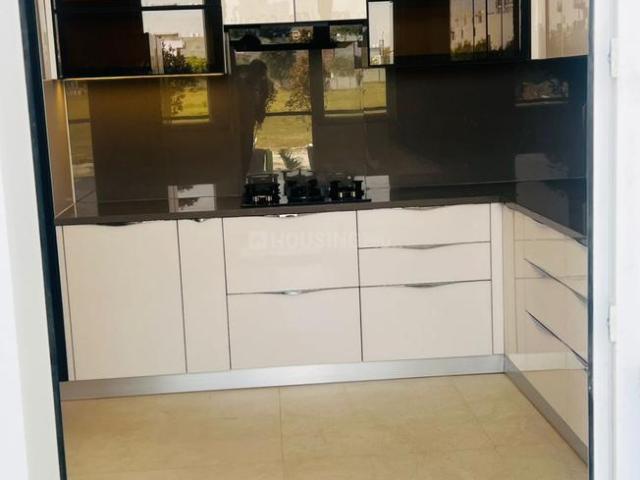 3 BHK Apartment in Sector 83 for resale Faridabad. The reference number is 18968093