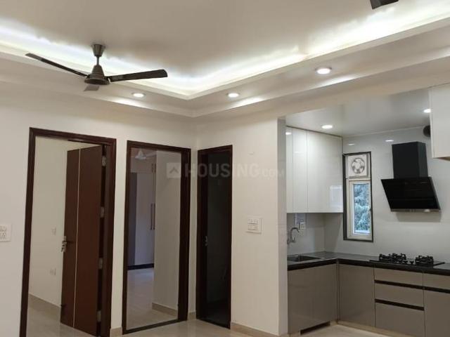 3 BHK Apartment in Sector 8 Dwarka for resale New Delhi. The reference number is 16508478