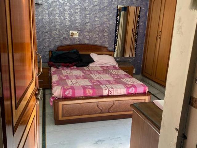 3 BHK Apartment in Sector 8 Rohini for rent New Delhi. The reference number is 20444274