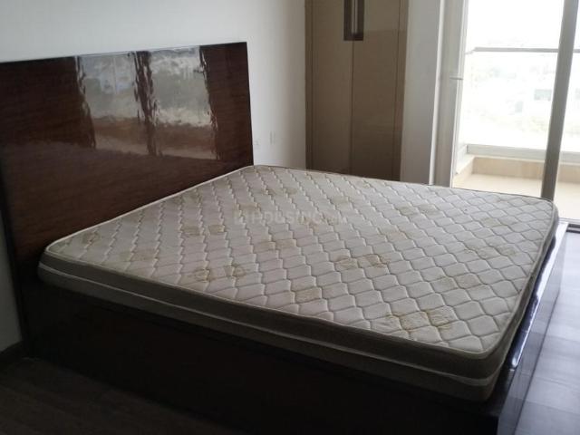 3 BHK Apartment in Sector 94 for rent Noida. The reference number is 20515089