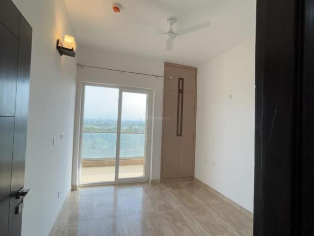3 BHK Apartment in Sector 94 for rent Noida. The reference number is 20523203
