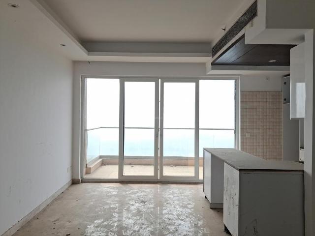 3 BHK Apartment in Sector 94 for resale Noida. The reference number is 19378153