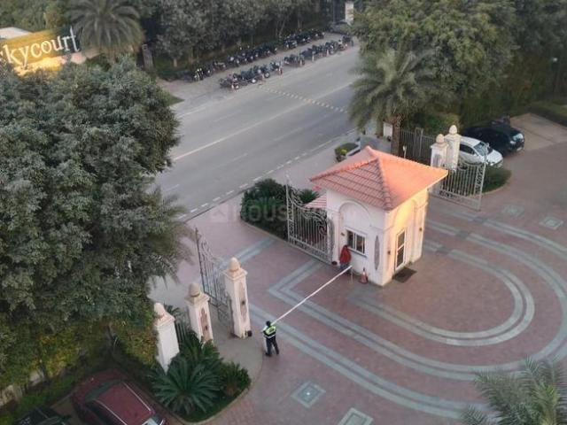 3 BHK Apartment in Sector 91 for resale Gurgaon. The reference number is 19892023