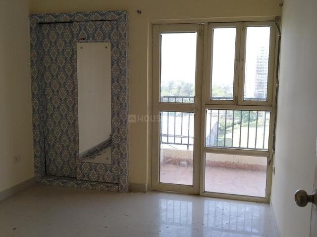3 BHK Apartment in Sector 92 for rent Gurgaon. The reference number is 18972209