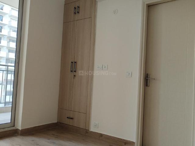 3 BHK Apartment in Sector 92 for rent Gurgaon. The reference number is 19490231