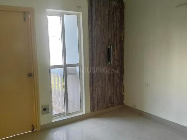3 BHK Apartment in Sector 92 for rent Gurgaon. The reference number is 19730190