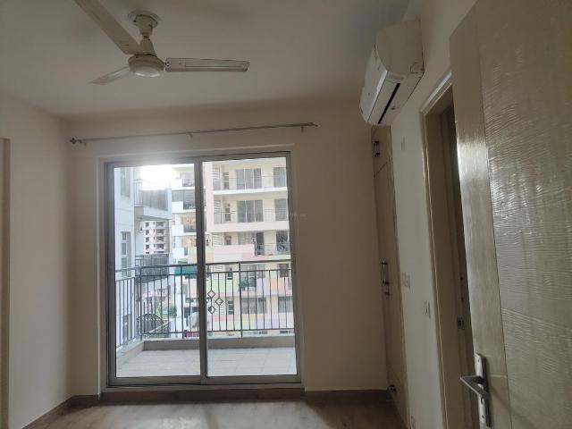 3 BHK Apartment in Sector 92 for rent Gurgaon. The reference number is 19809664