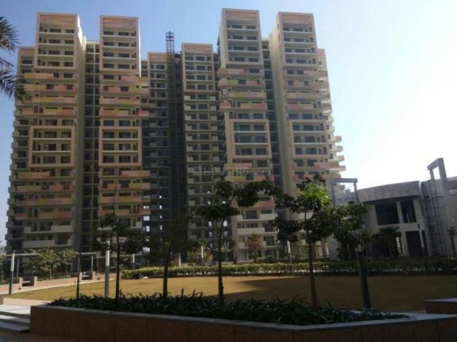 3 BHK Apartment in Sector 92 for resale Gurgaon. The reference number is 14843003