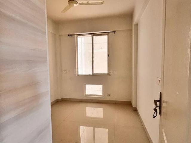 3 BHK Apartment in Sector 92 for resale Gurgaon. The reference number is 19780062