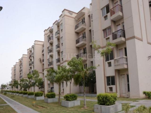 3 BHK Apartment in Sector 92 for resale Gurgaon. The reference number is 19819474