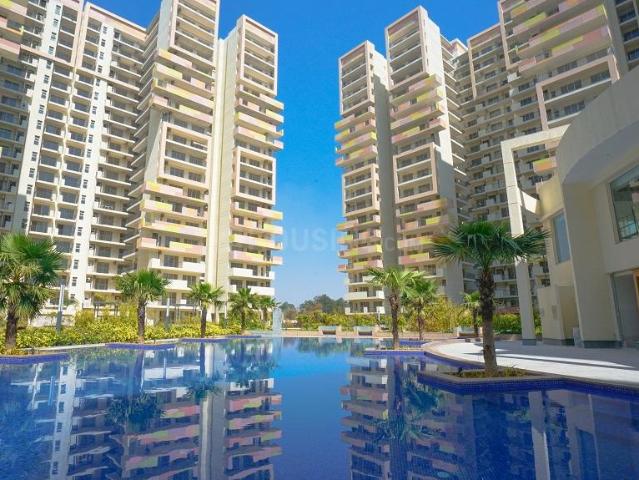 3 BHK Apartment in Sector 92 for resale Gurgaon. The reference number is 20084524