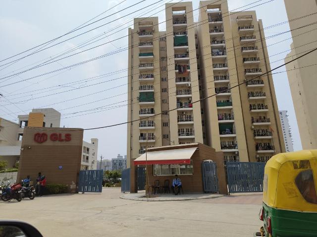 3 BHK Apartment in Sector 92 for resale Gurgaon. The reference number is 20216063