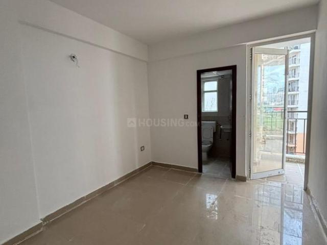 3 BHK Apartment in Sector 92 for resale Gurgaon. The reference number is 20396649