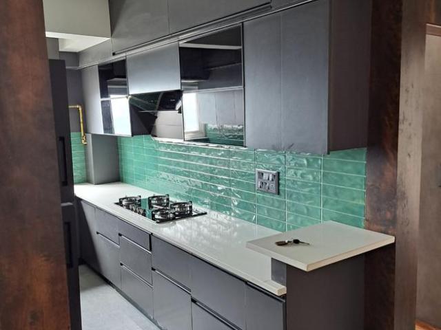 3 BHK Apartment in Sector 93A for rent Noida. The reference number is 17283402
