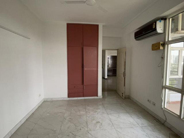 3 BHK Apartment in Sector 93A for resale Noida. The reference number is 20529637